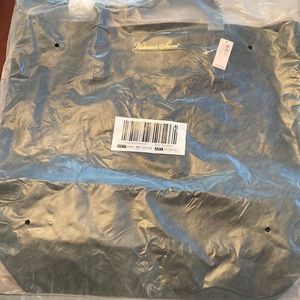Victoria’s Secret tote bag